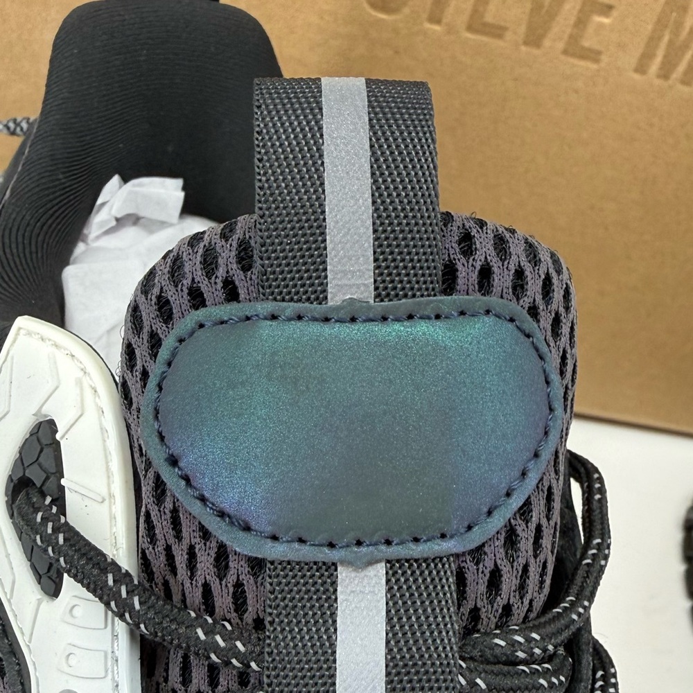 Steve Madden Baries Sneakers Black White Chunky Dad Shoes Tech Runner Streetwear - Picture 8 of 13